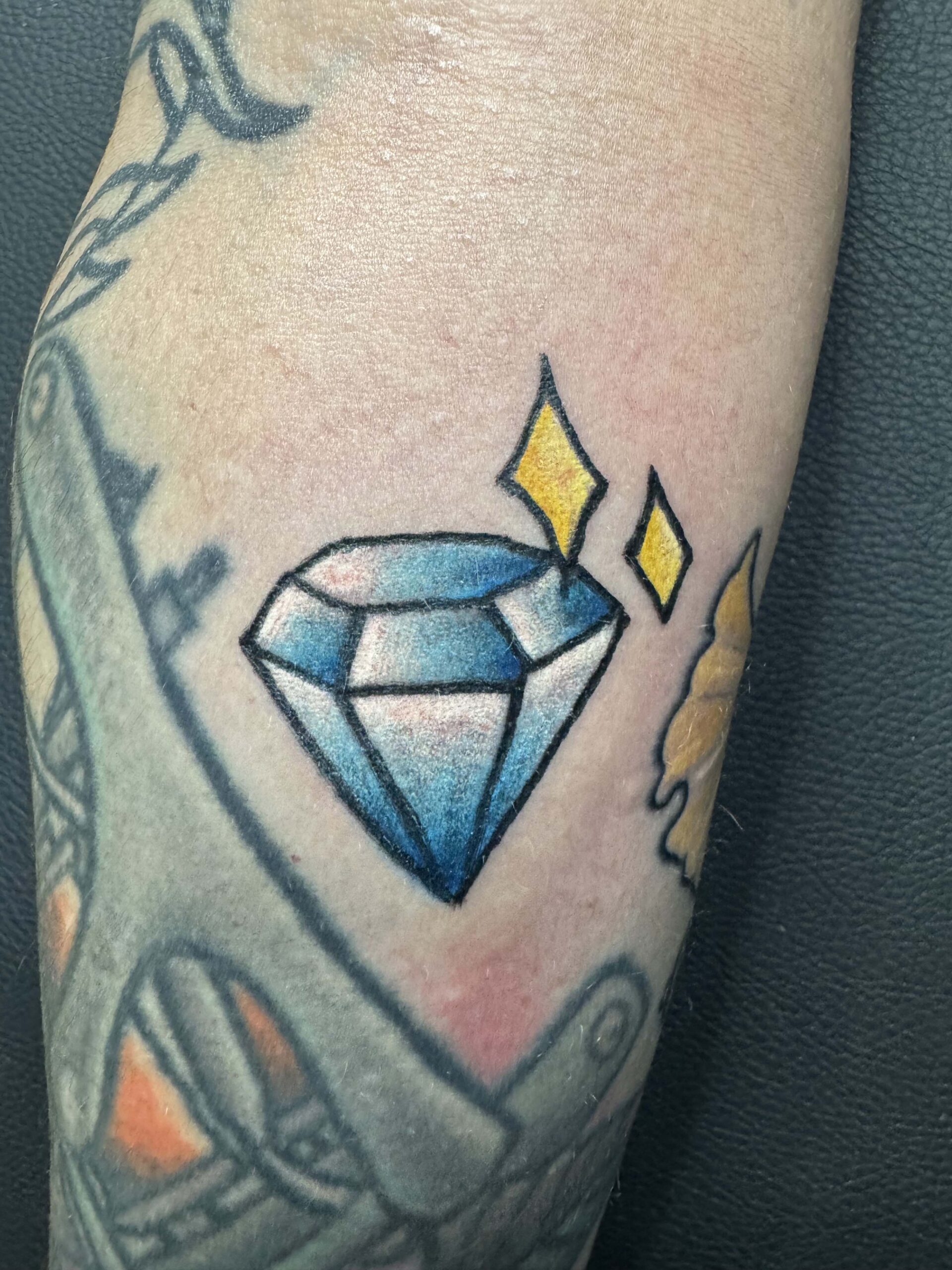 https://luckyrosetattoo.gr/wp-content/uploads/2026/03/gallery_Aios_1-1-scaled.jpg