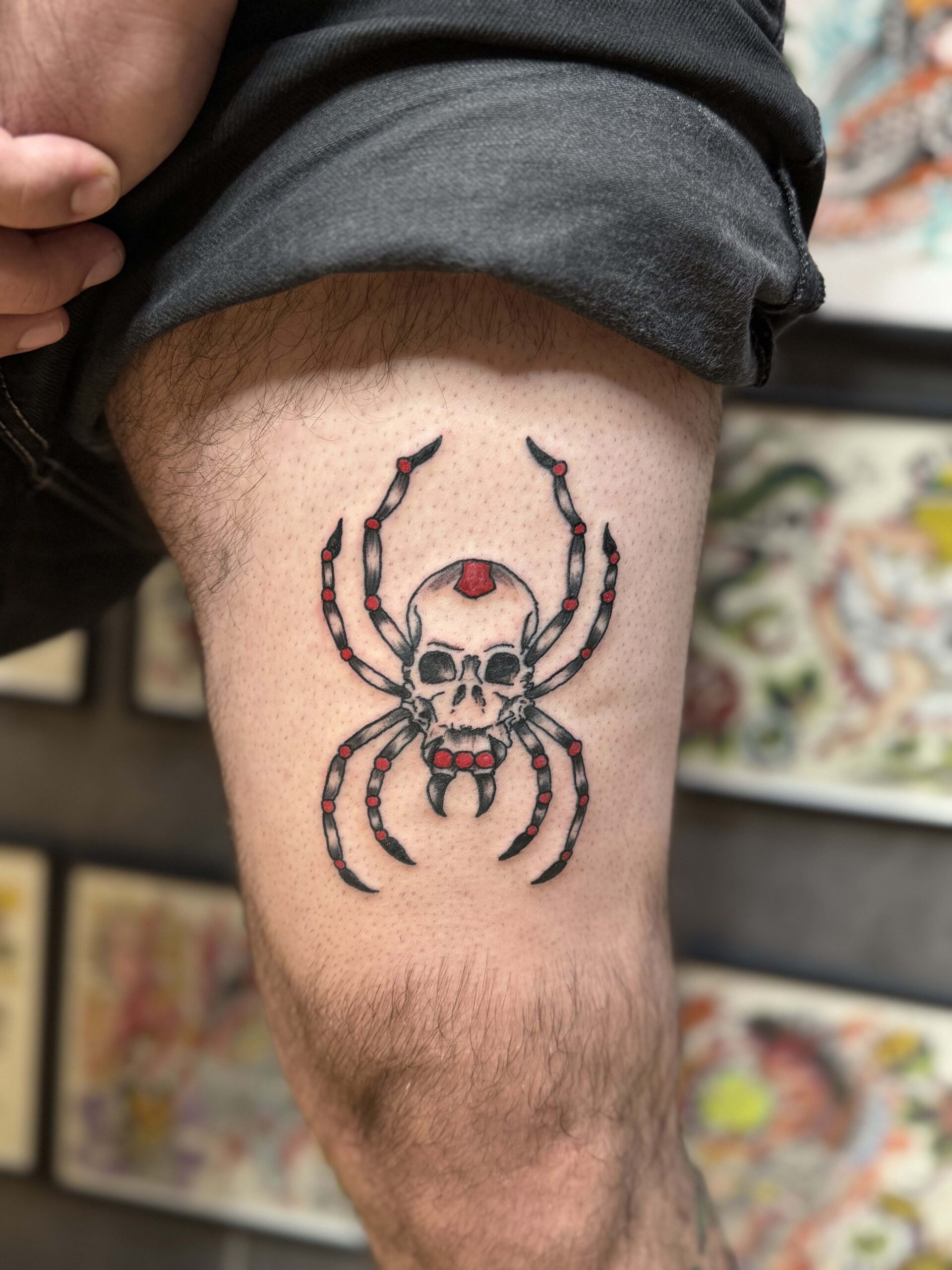 https://luckyrosetattoo.gr/wp-content/uploads/2026/03/gallery_Aios_2-1-scaled.jpg