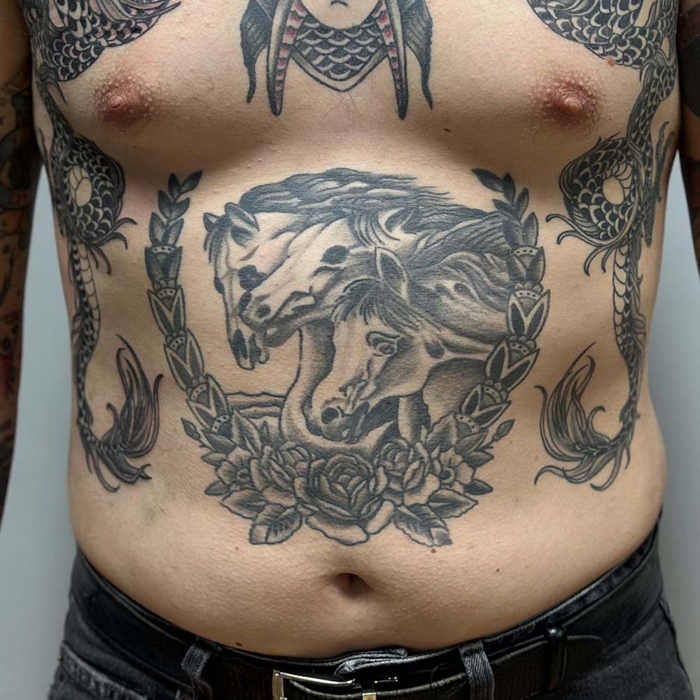 https://luckyrosetattoo.gr/wp-content/uploads/2026/03/gallery_Siouxi_4.jpg